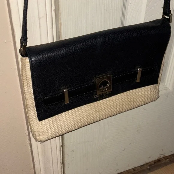 Kate Spade Cobble Hill Crossbody - Picture 4 of 14